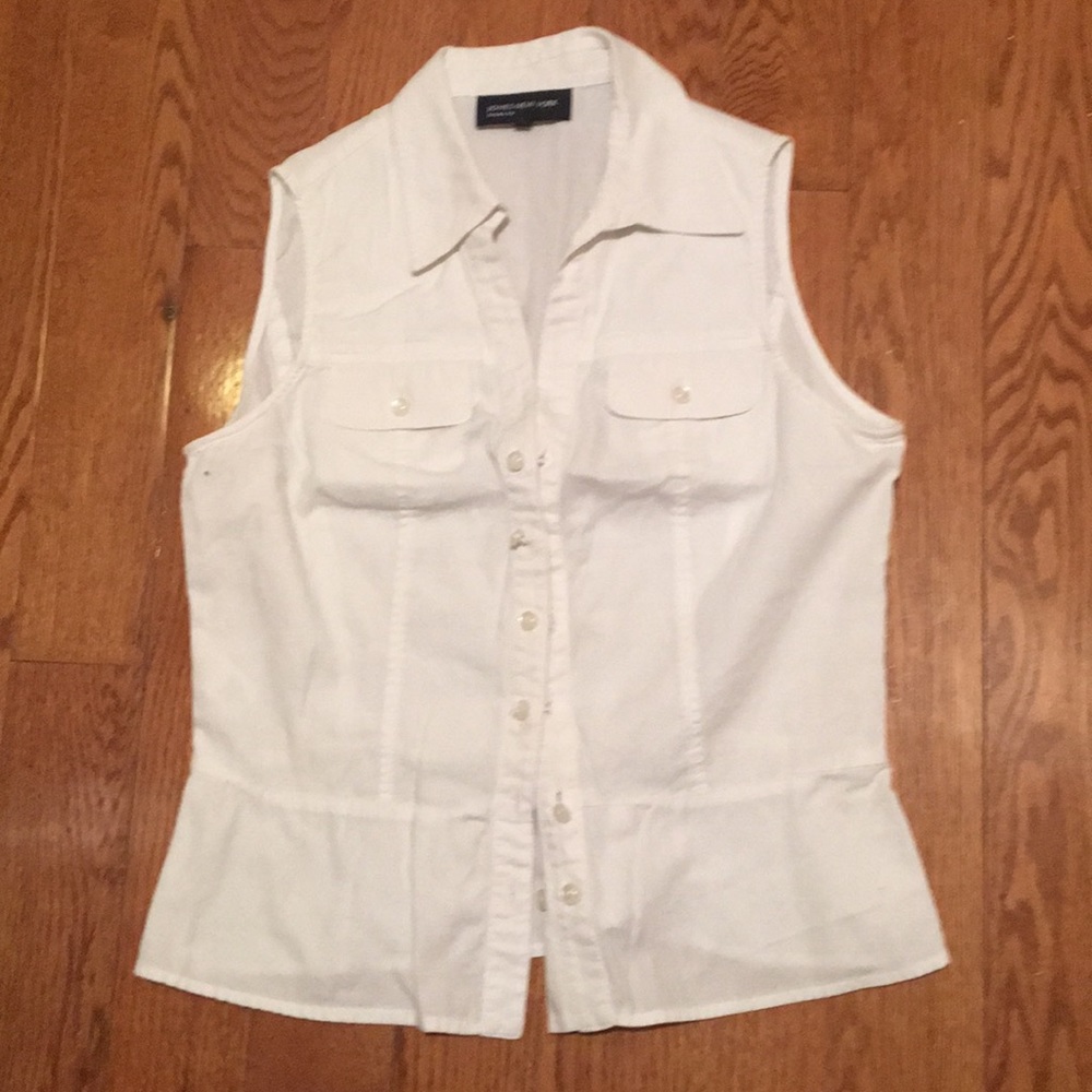 White tank